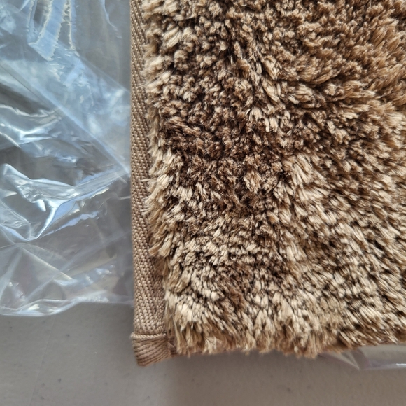 Simply Vera VERA WANG Premium Luxury Bath Runner (NWT) (NIP) - Picture 5 of 11